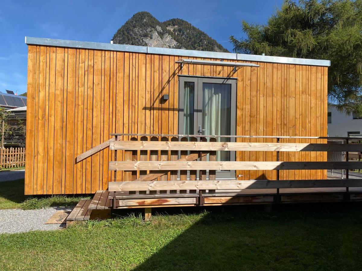 Unique Tiny Eco Lodges With Gorgeous Views To Jungfrau Massiv Interlaken Exterior photo